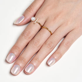 GLAMERMAID set displayed with glue and nail tabs offering two adhesion options