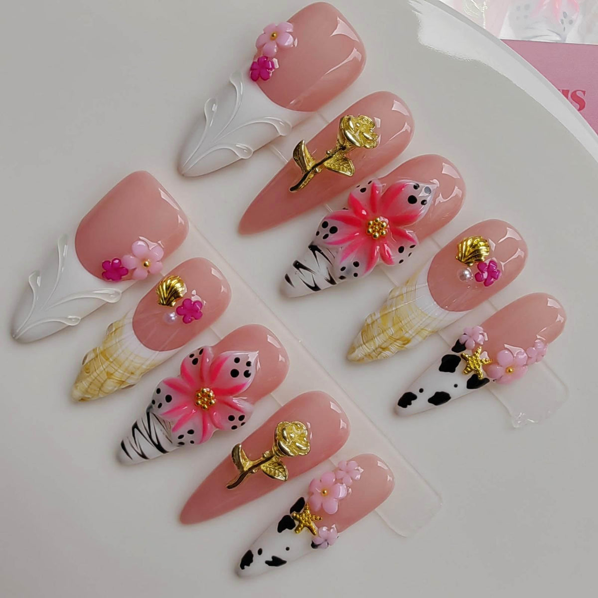 Gleamrain front packaging showing almond nude press-on nails and elegant presentation