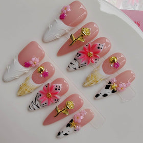 Gleamrain front packaging showing almond nude press-on nails and elegant presentation