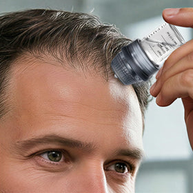 Glemme serum texture drop detail showing lightweight absorption