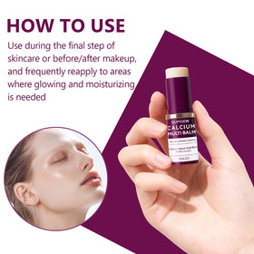 GLPYUEW Cemenrete used on lips and neck for targeted moisture and comfort