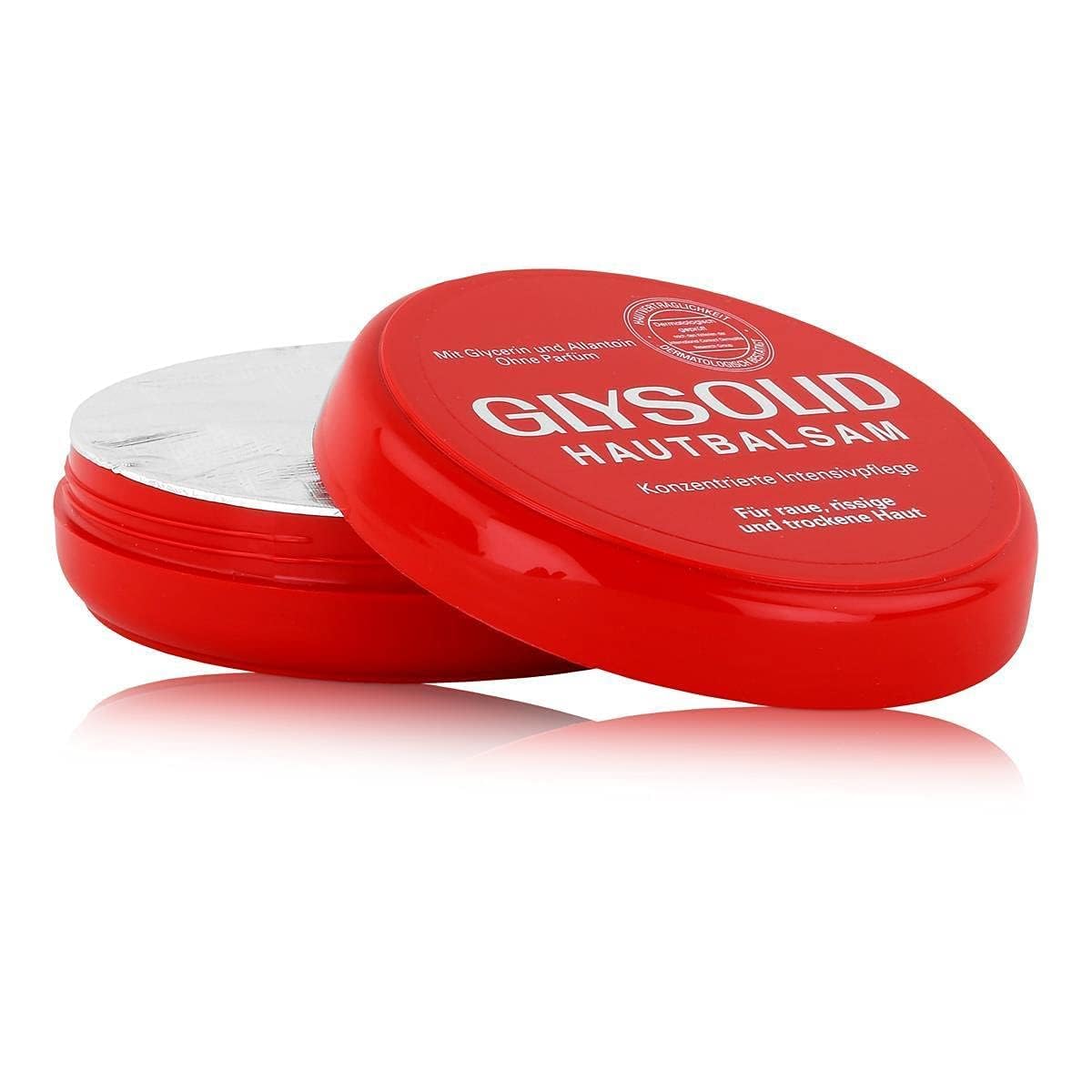Glysolid applied to dry hands demonstrating quick softening and visible skin improvement