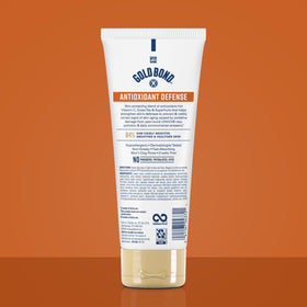 Gold Bond lotion texture on pump indicating fast-absorbing hydration