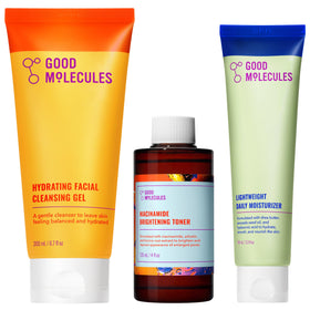 Good Molecules front packaging showing the three-product kit and benefits