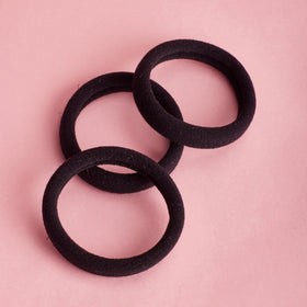 GOODY elastic holding ponytail during workout showing secure, comfortable fit