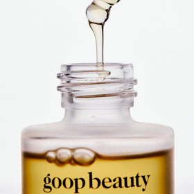 goop application on hand showing quick absorption and hydration benefit