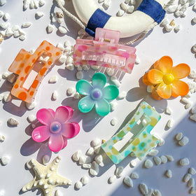 GQLV clips styled at beach showing durable, stylish summer accessory