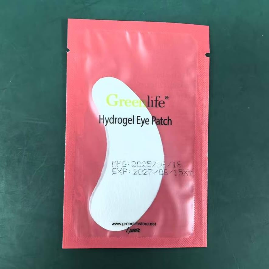 GreenLife hydrogel texture close-up highlighting moisturizing aloe collagen