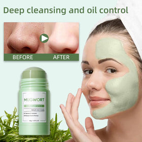 grospe applying stick to nose to target blackheads and pores