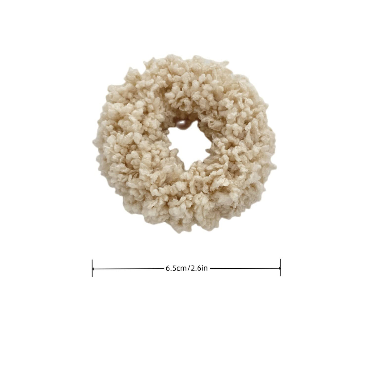 Grutyopkn plush texture close-up highlighting softness and hair protection