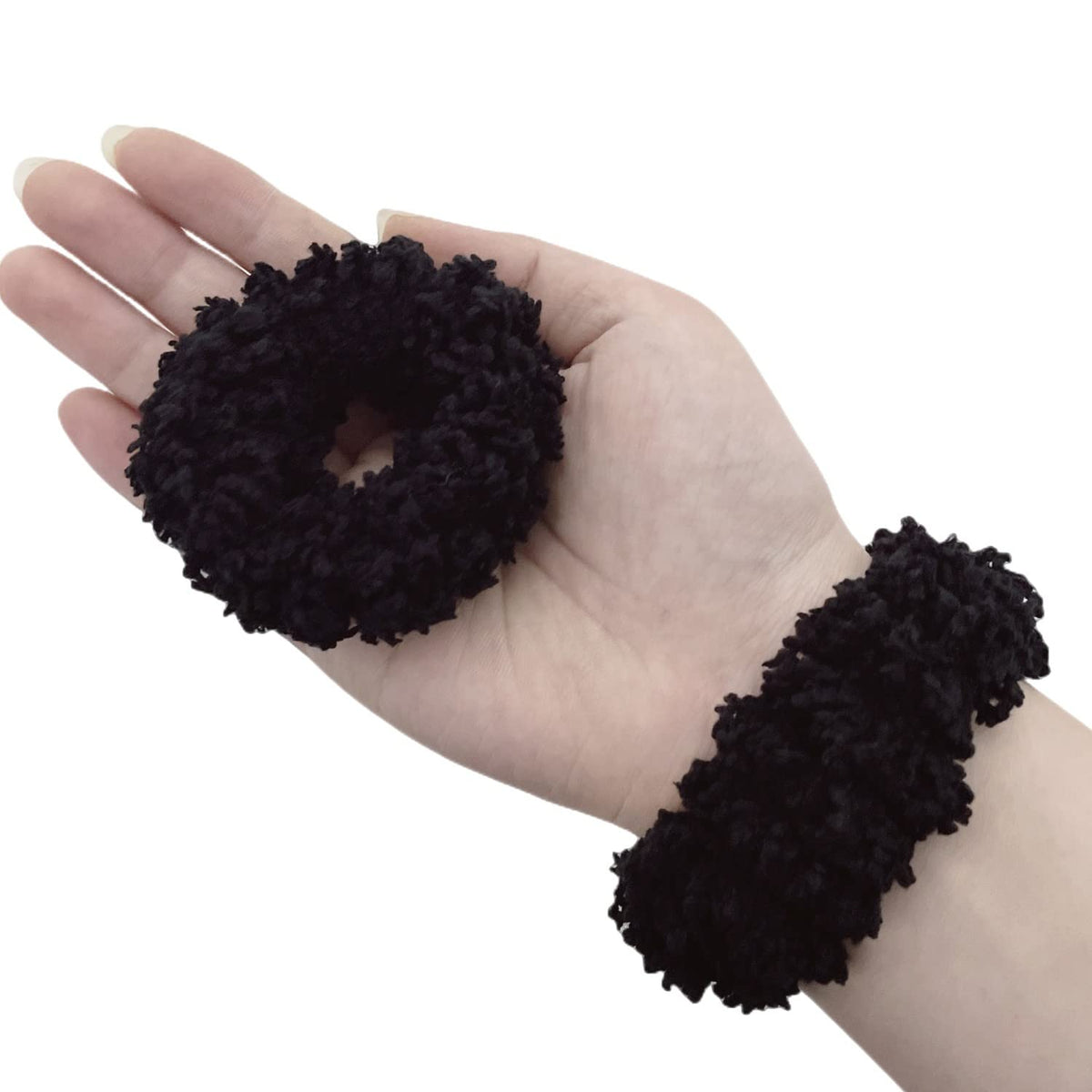 grutyopkn scrunchie next to ruler showing 6cm diameter and 23cm stretched size