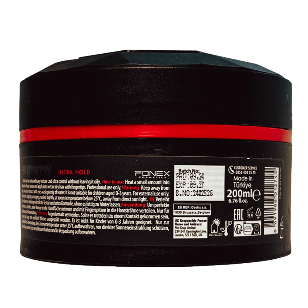 Gummy wax on hands being warmed, quick absorption and styling benefit