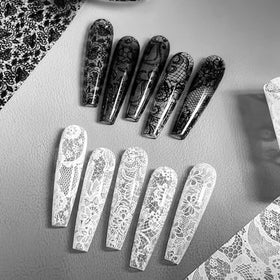 GZMAYUEN pressing foil onto nail in use for fast crisp transfers