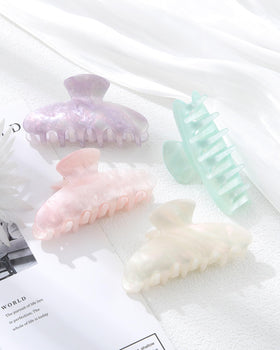 HAIMEIKANG lifestyle scene on vanity showing clips as convenient fashion accessories