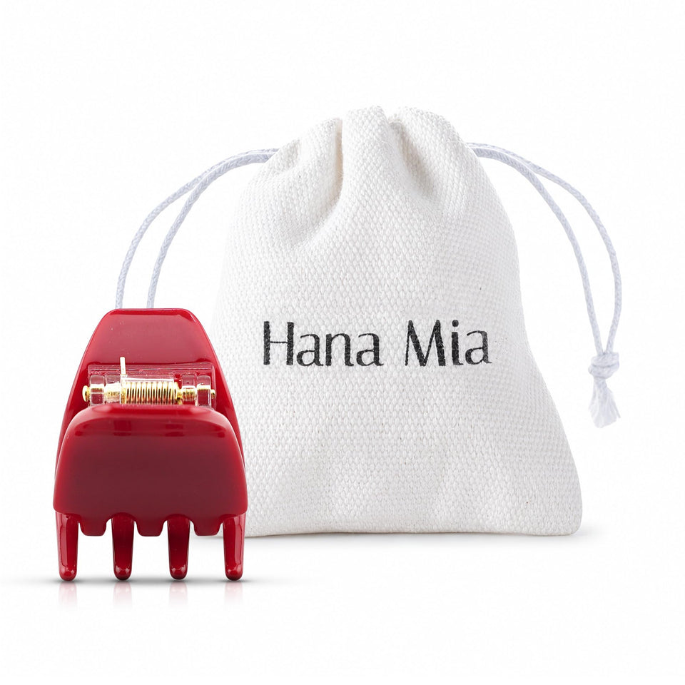 Hana Mia front view of red claw clip showing polished finish and shape benefits