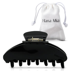 Hana Mia front view of large black clip showing sleek hold