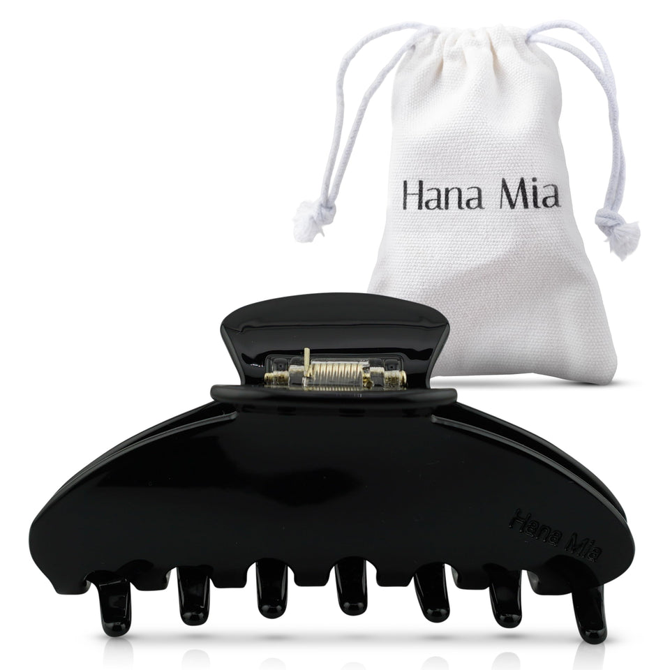 Hana Mia front view of large black clip showing sleek hold