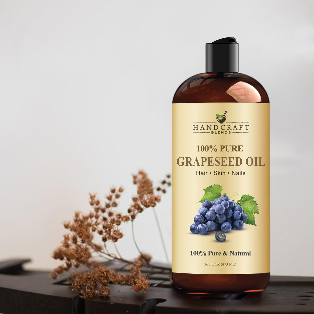 Handcraft Blends close-up texture of oil highlighting lightweight feel benefit