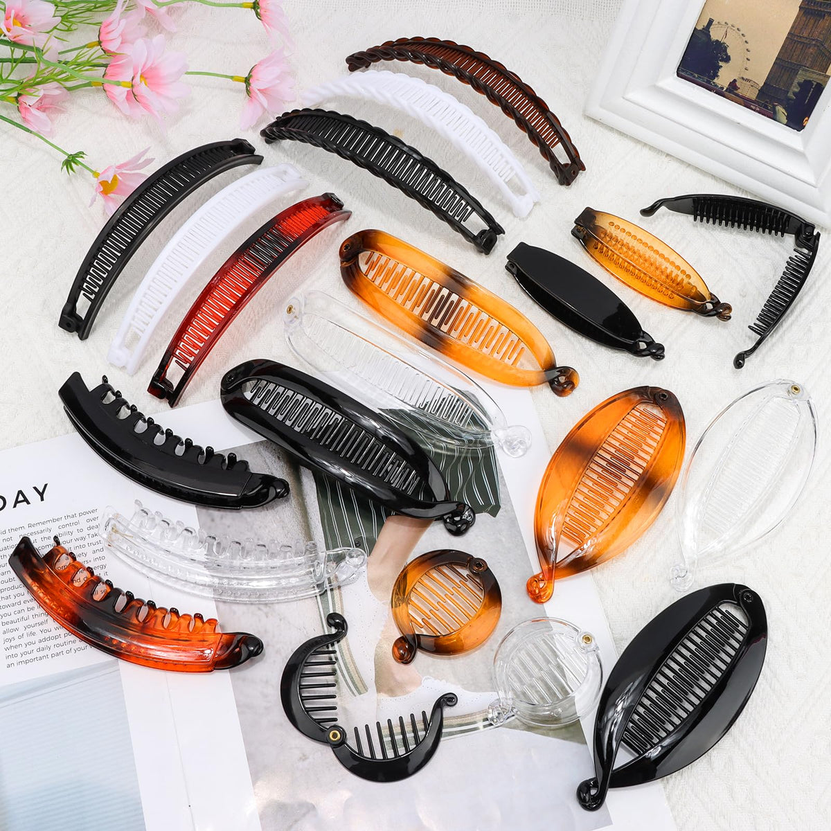 Hapdoo transparent acrylic clip adding a chic, durable finish