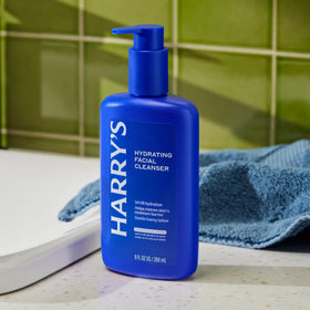 Harry's ingredients display highlighting glycerin and aloe for hydration