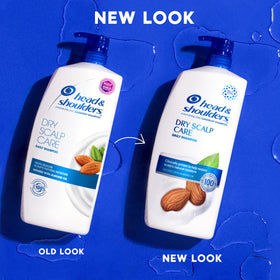 Head & Shoulders shampoo foam on hand showing gentle moisturizing lather