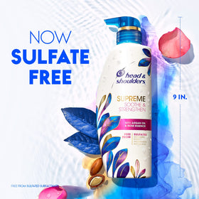 Head & Shoulders shampoo pump close-up demonstrating creamy lather and easy dispensing