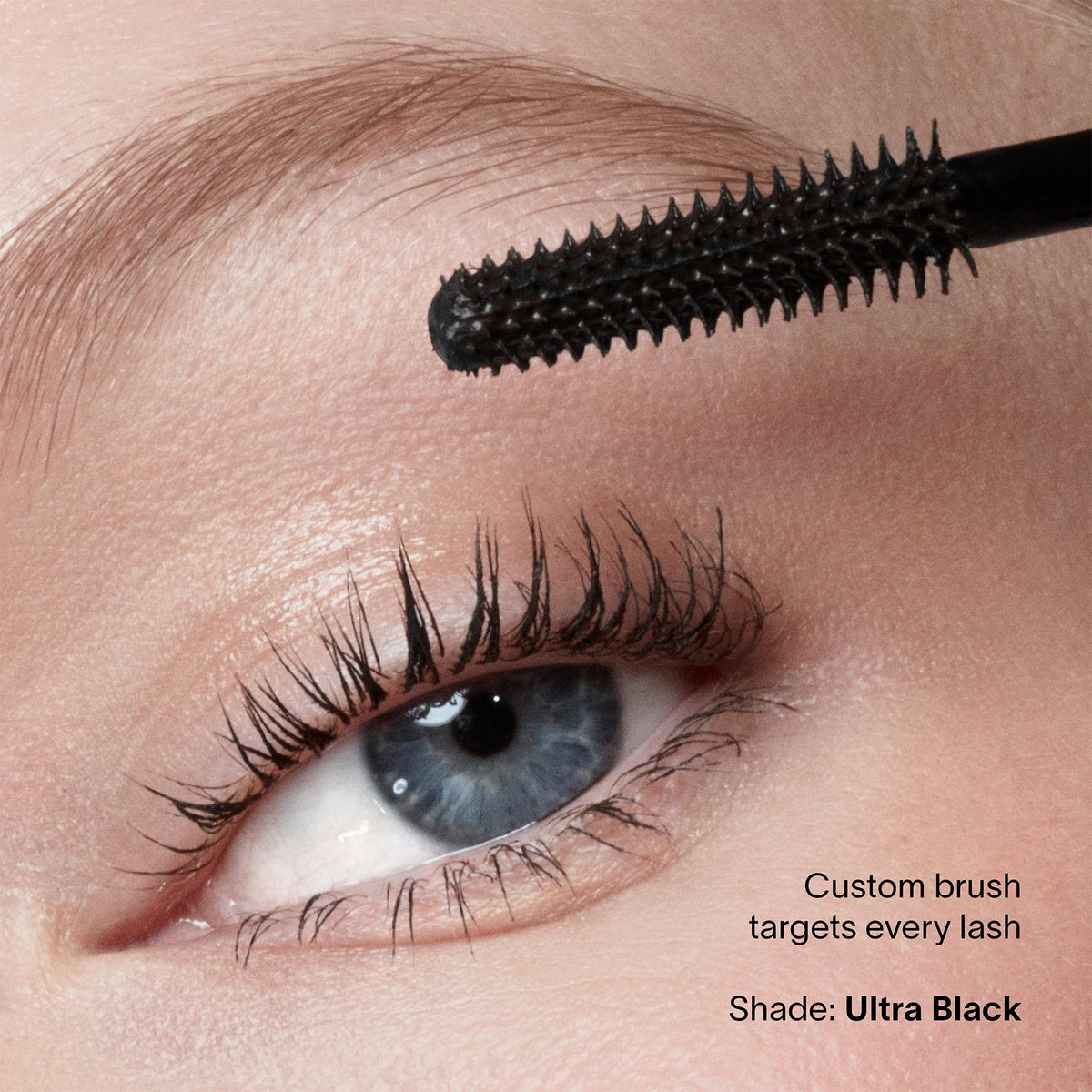 Hourglass mascara fibers on lashes detail creating visible length and lightweight lift
