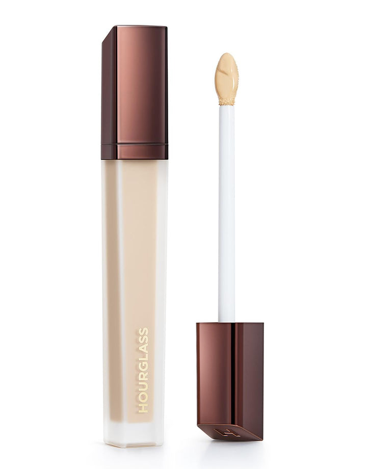 HOURGLASS front packaging showing product and brand for shelf appeal