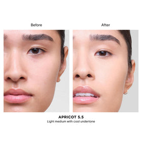 HOURGLASS texture swatch highlighting smooth, lightweight blendability