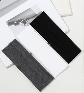 Huachi close-up of soft fabric texture highlighting comfort and grip