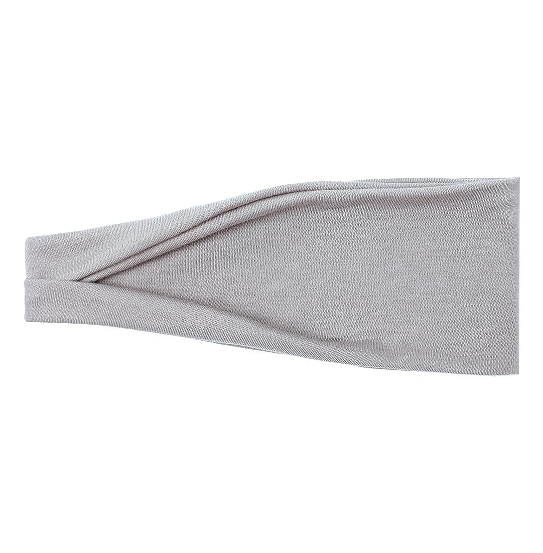 Huachi headband on short hair showing stay-put performance and gentle hold