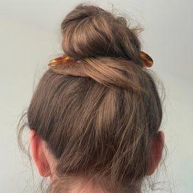 HYFEEL close-up of two prongs and rounded tips highlighting smooth design to prevent tugging