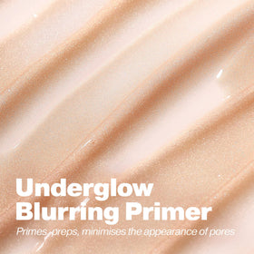 ICONIC LONDON texture close-up revealing silky formula and champagne pearls, soft-focus finish
