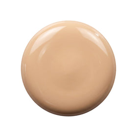 Il Makiage foundation texture swatch on hand highlighting smooth blendability and coverage