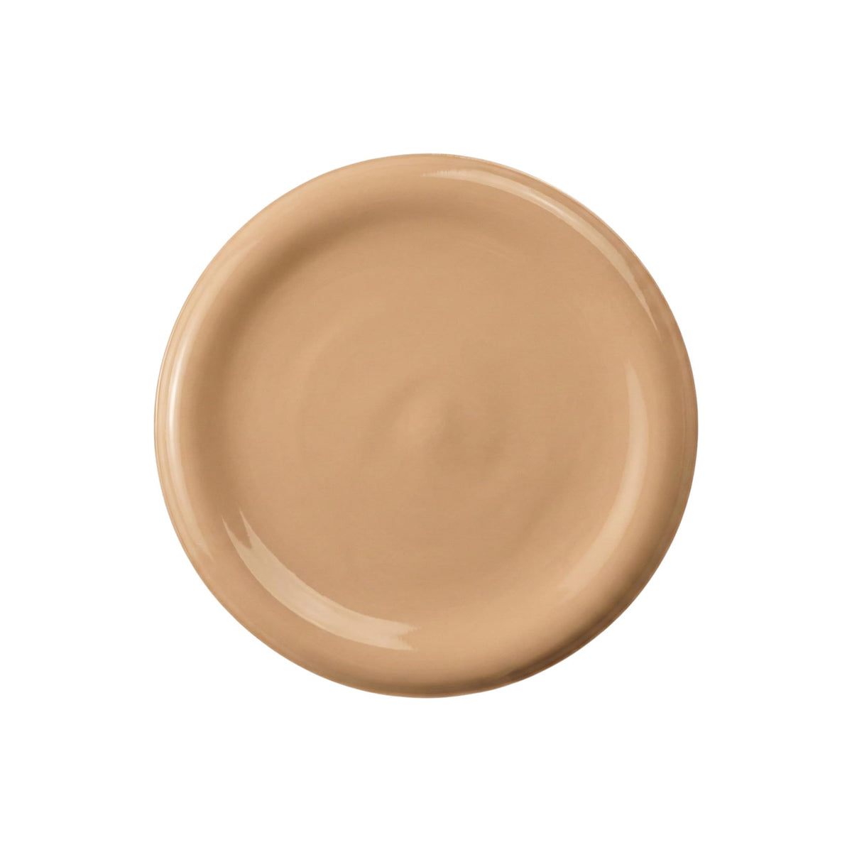 Il Makiage foundation texture close-up highlighting blendable finish and lightweight feel benefit