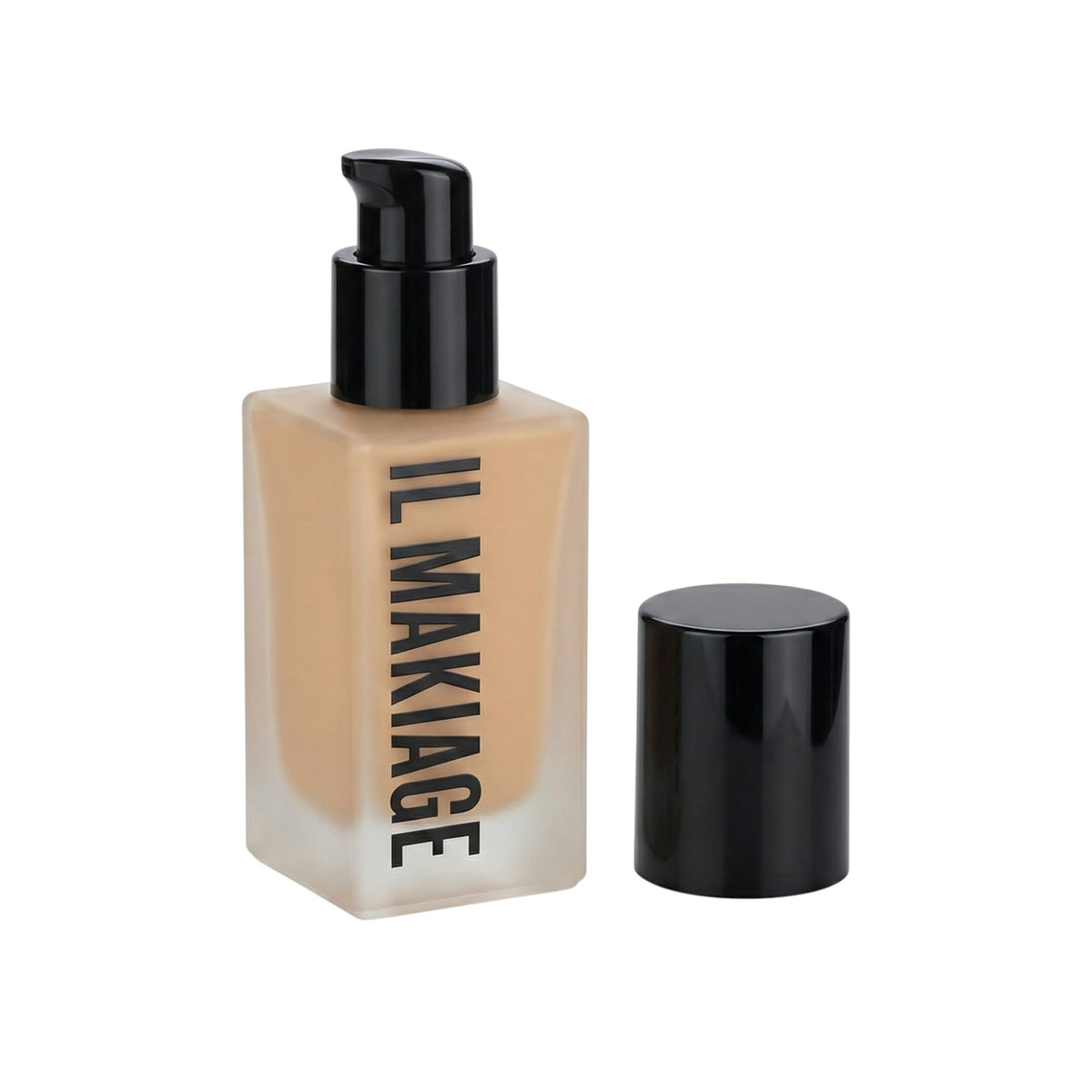 Il Makiage front packaging showing bottle and shade label, easy shade identification benefit