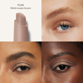 ILIA slanted tip close-up highlighting dual edge for lining and sweeping color
