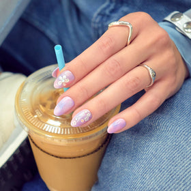 imPRESS aurora-like layered shimmer effect on nail showing dimensional sparkle