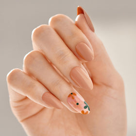 imPRESS close-up of almond nail texture highlighting natural gel-like finish and smooth surface