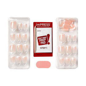 imPRESS glossy gel-look finish texture revealing salon-like shine benefit