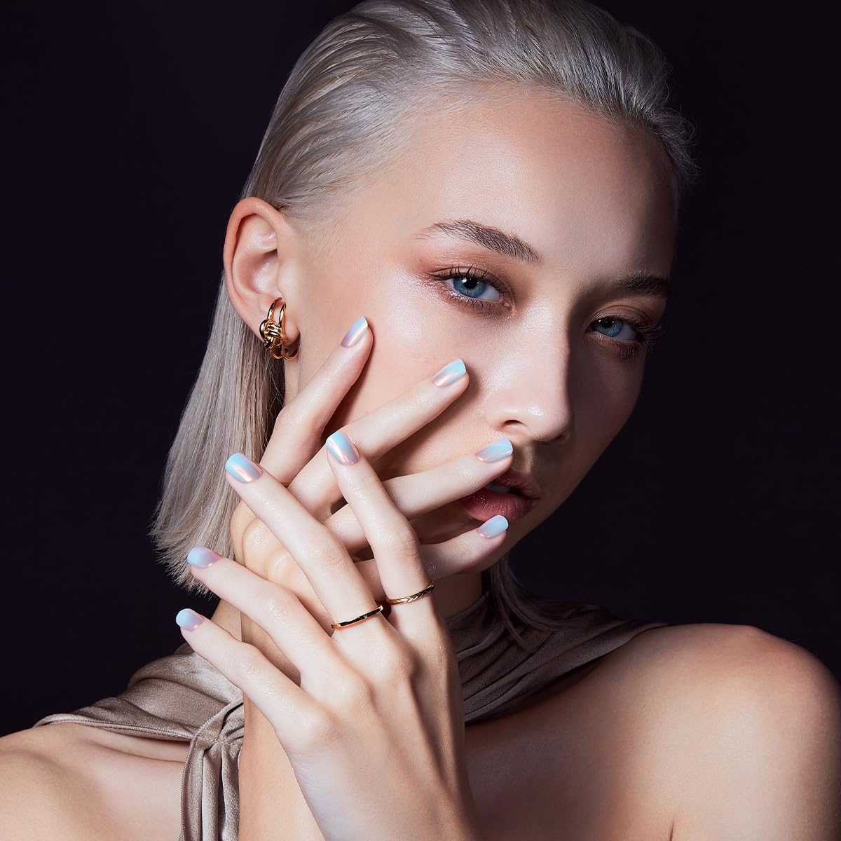 imPRESS worn on hand in lifestyle shot demonstrating polished daily look