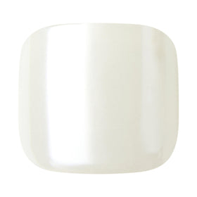 imPRESS close-up of pearlescent white finish highlighting glossy salon shine