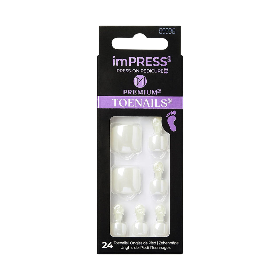 imPRESS front packaging showing sparkling white pedi kit for quick salon look