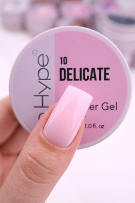IN.HYPE close-up gel texture illustrating medium viscosity for easy shaping