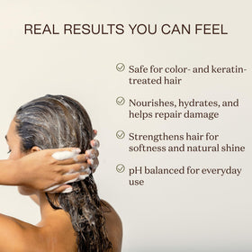 ingreendients ingredients organic aloe and apple highlighting nourishing benefit