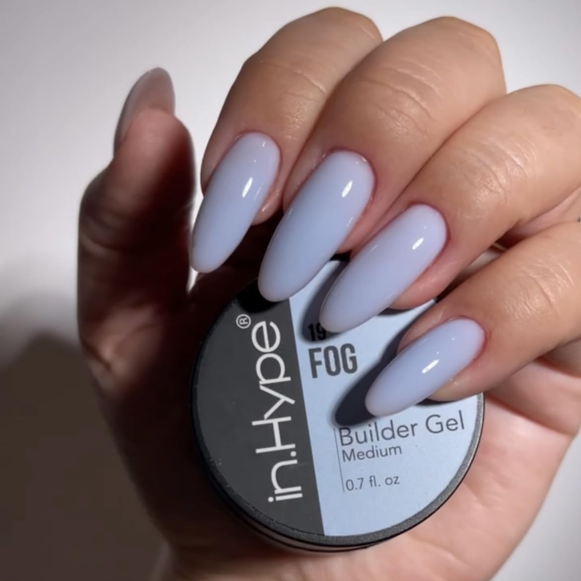 IN.HYPE gel being sculpted on nail form demonstrating easy shaping benefit