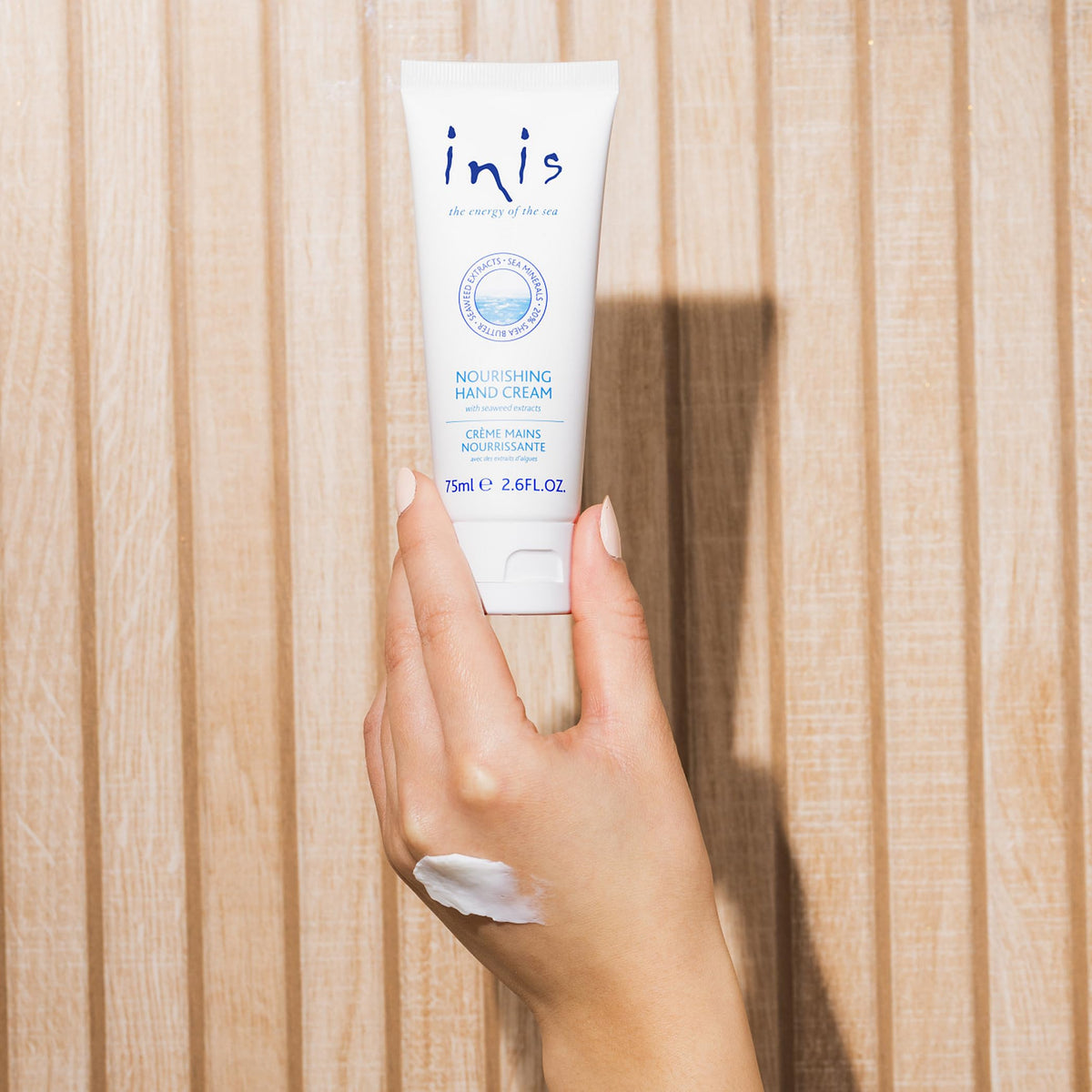 Inis seaweed extract close-up highlighting marine minerals benefit