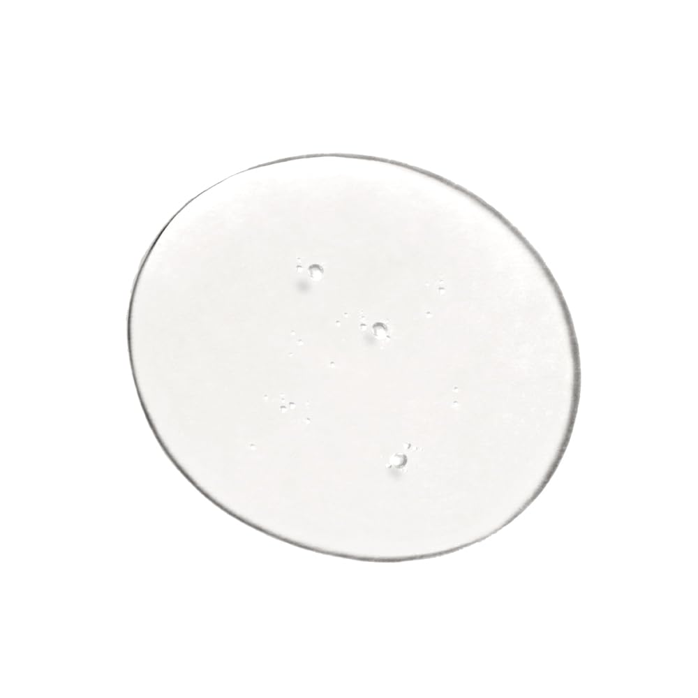 INNERSENSE lotion texture close-up highlighting lightweight formula for natural lift