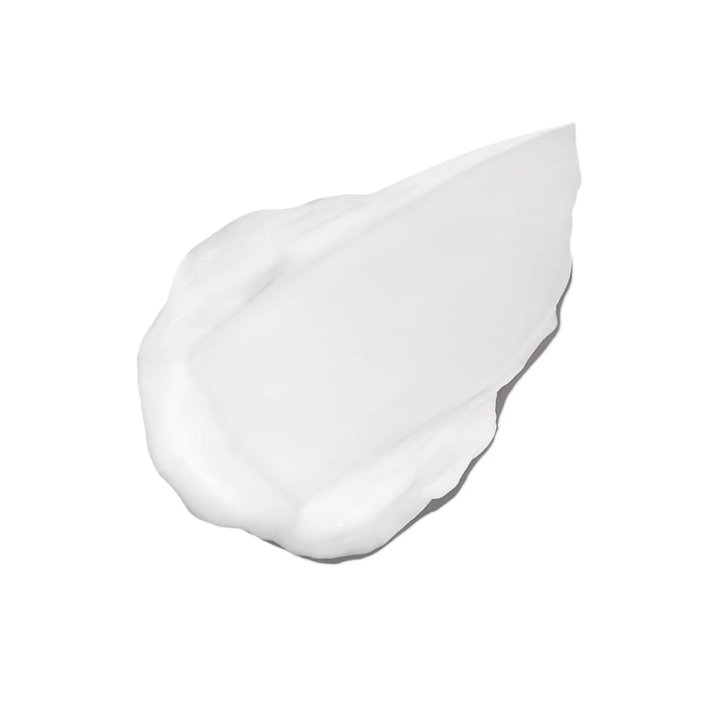 INNERSENSE cream texture close-up demonstrating lightweight, smooth consistency for easy application