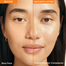 innisfree applying serum on skin to reveal smooth hydrated texture
